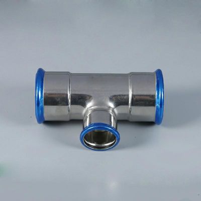 Reduzindo o T que lustra os encaixes de aço inoxidável DN15 - DN108 níquel a cor branca