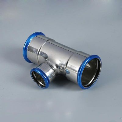 Reduzindo o T que lustra os encaixes de aço inoxidável DN15 - DN108 níquel a cor branca